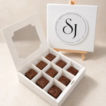 9 pieces brownie box